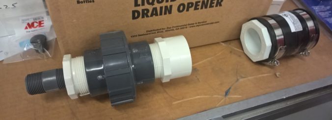 DIY: How to hook up an IBC Tote to garden hose – RecycledH2O